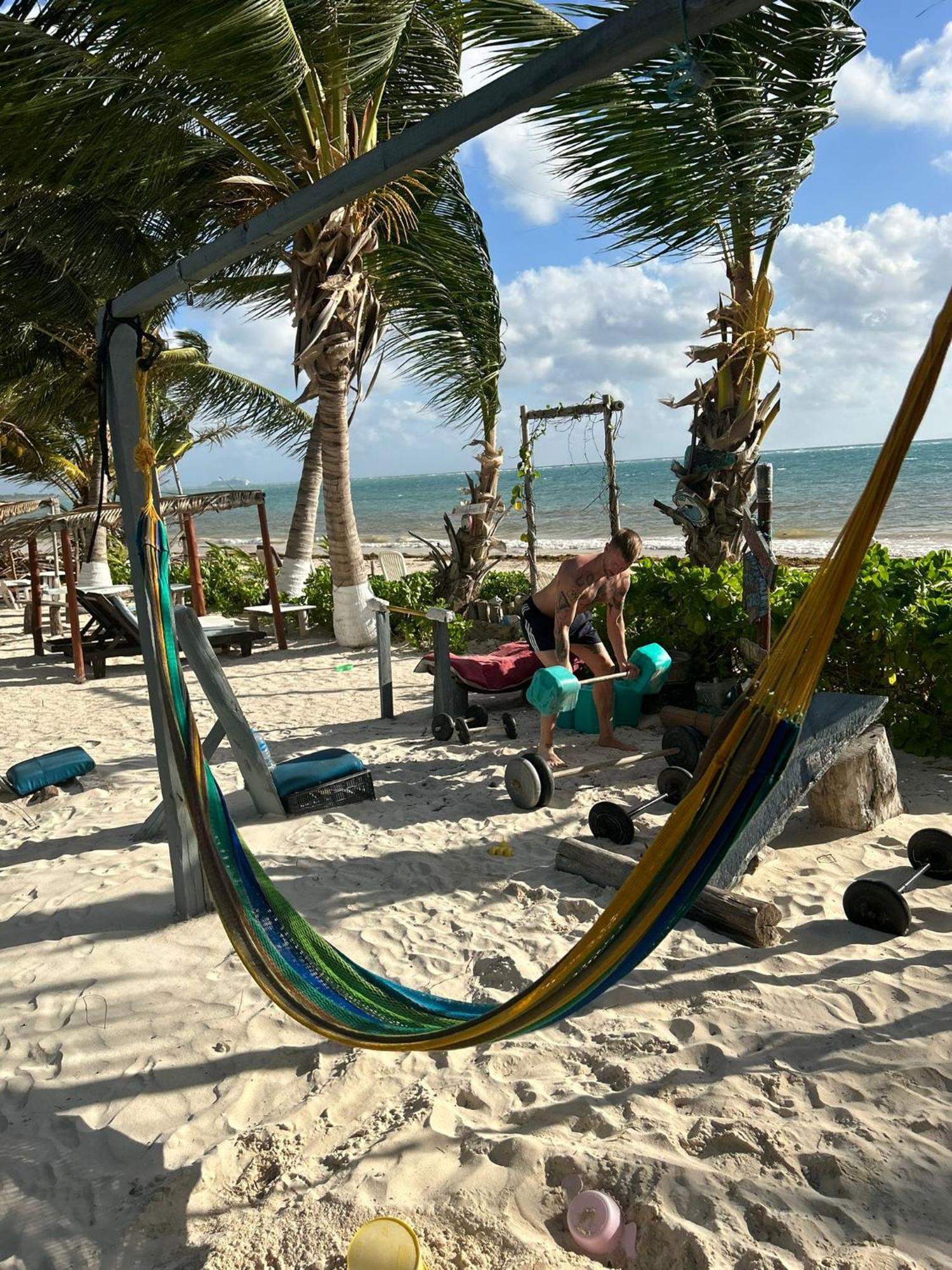 Lunazul Eco-Cabana Frente Al Mar Mahahual Ngoại thất bức ảnh